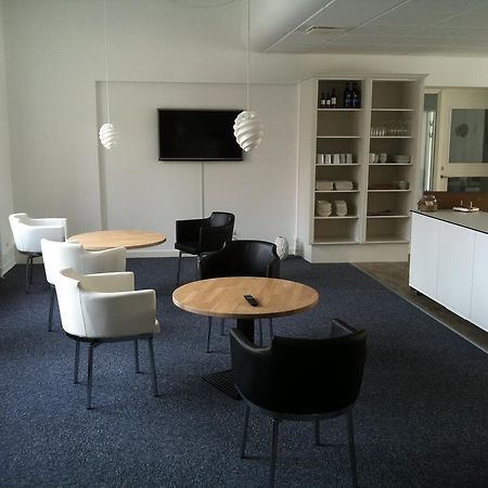 Hotel Posthuzed Rønne Eksteriør billede
